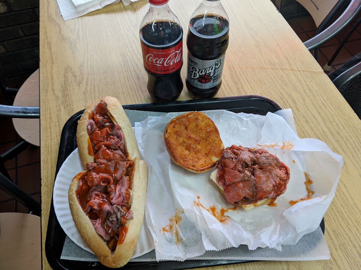 Village House Of Roast Beef & Pizza-4