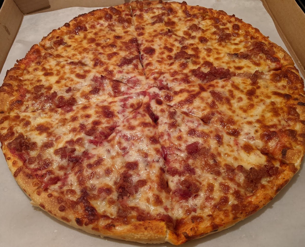 Village House Of Roast Beef & Pizza-8